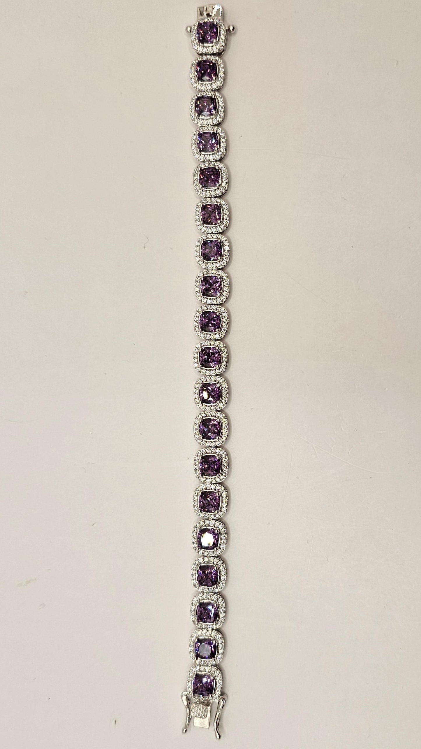 Perfectly Square Bracelet: Radiant Stones, Immaculate Shine