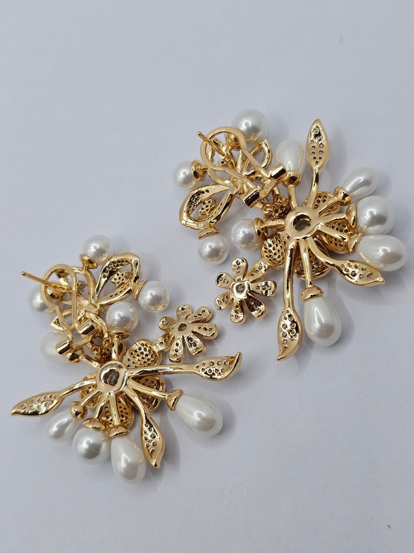 Statement Pearl Earrings for Every Occasion