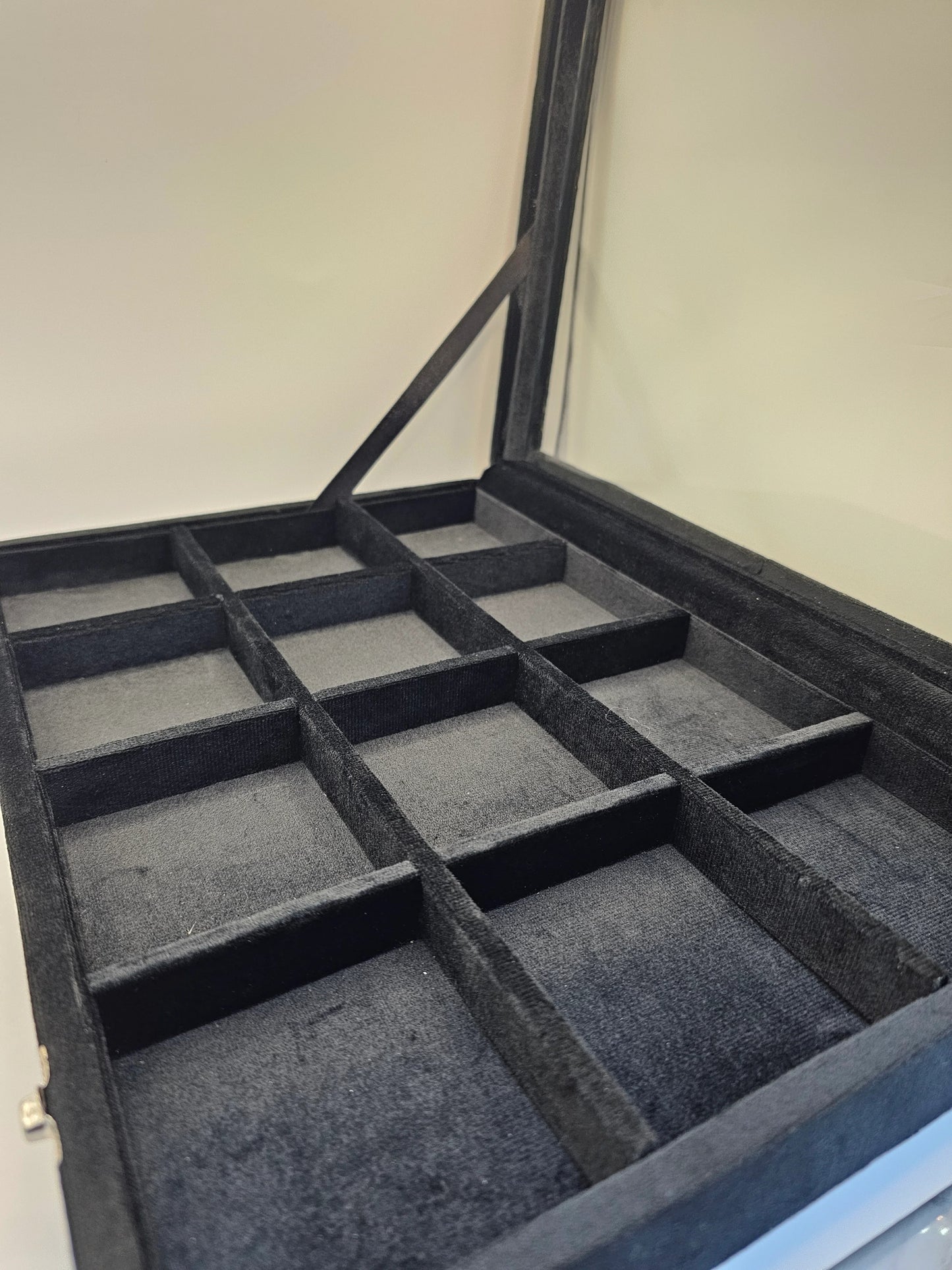 12 Slot Compartment Storage Box