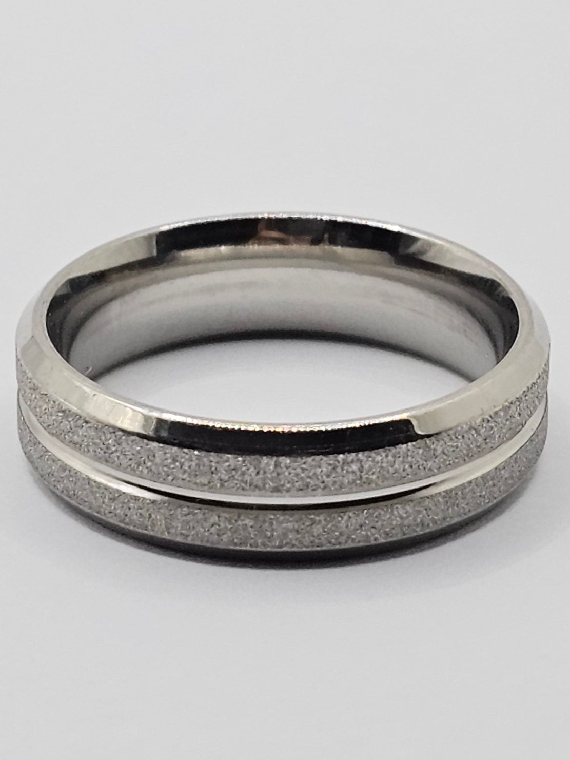 Glitter-Infused Silver Polish Stainless Steel Ring