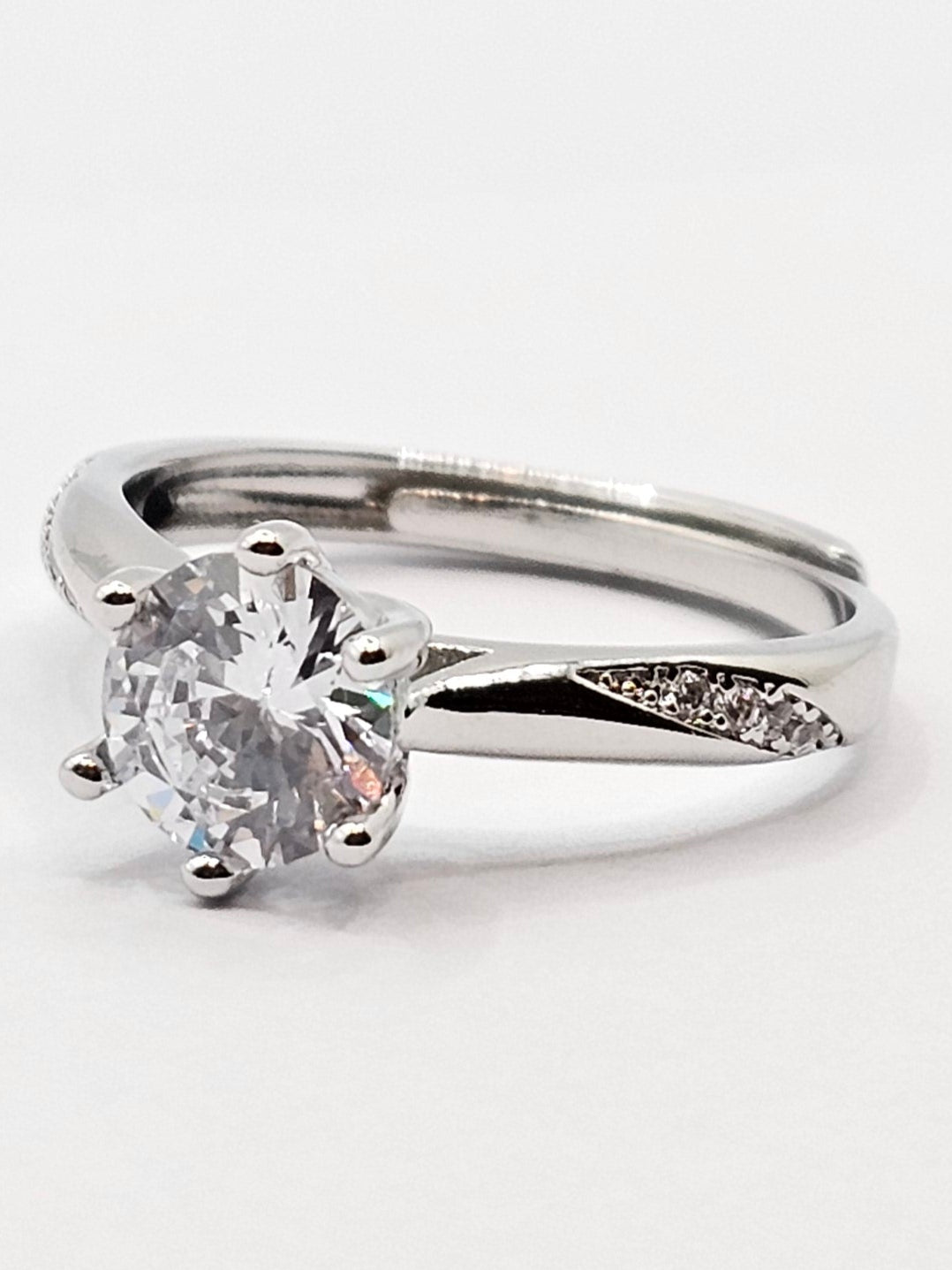 Dazzling CZ Stone Elegance Ring